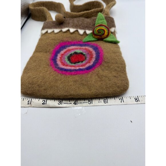 Handmade Wool Felt Crossbody Bag Colorful Spiral Design Leaf Accent Nepal - Picture 3 of 13